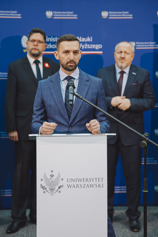2025.11.12 NAWA1 paczka1 5