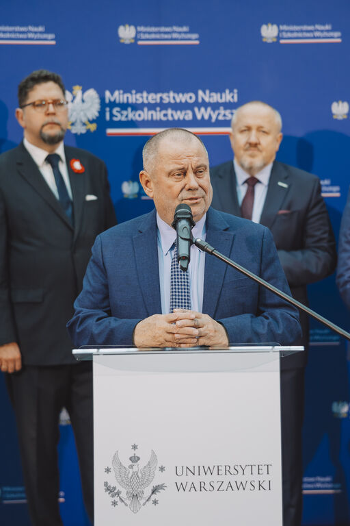 2025.11.12 NAWA1 paczka1 7
